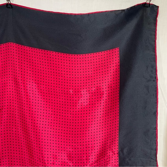 T T Top 100% Silk Square Scarf Black Red Gray Polka Dots Paisley Sateen Finish - Picture 3 of 16